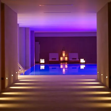 The Ixian - Adults Only Otel